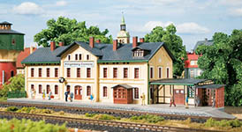 015-13220 - 1:120 Bahnhof Klingenberg-Colmnitz